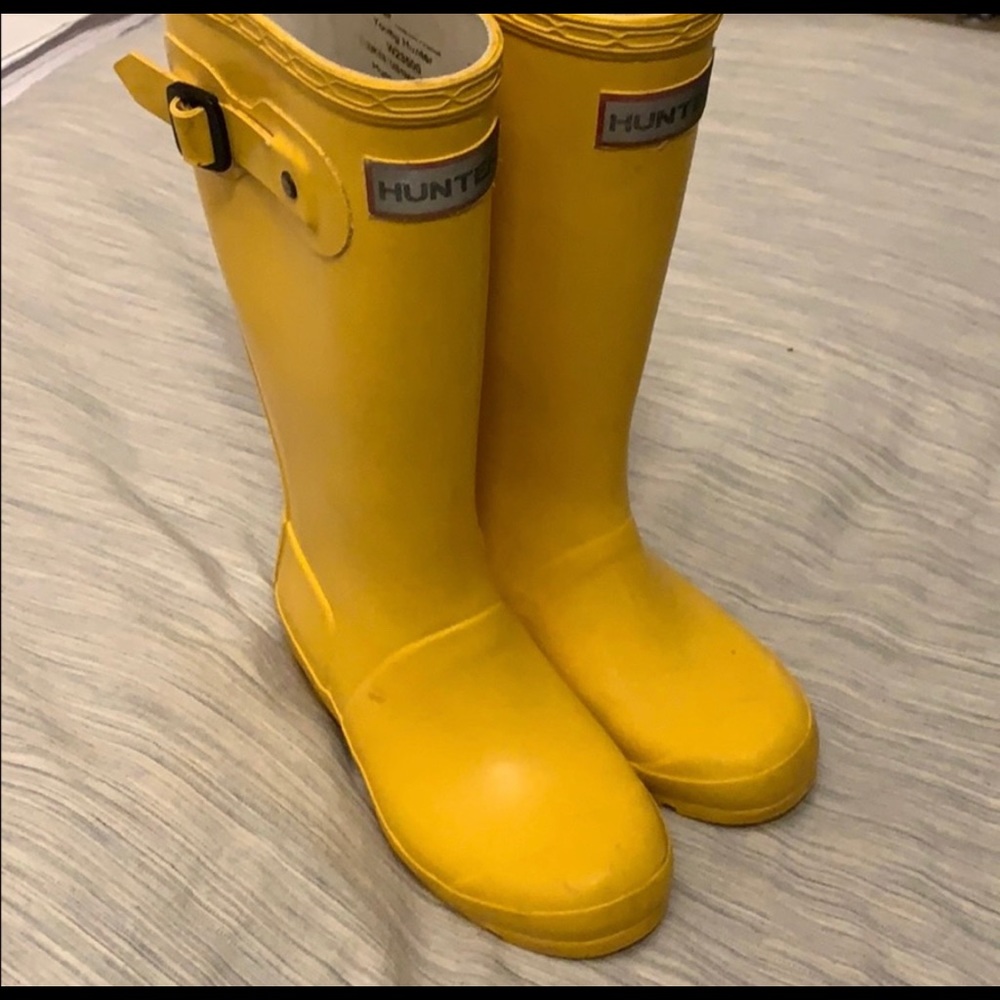 Hunter Boots US 1M/2F EU 32.